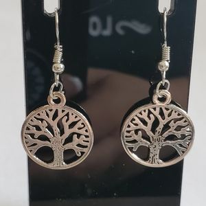 Silver Tree of Life Tibetan silver round dangle earrings NWT